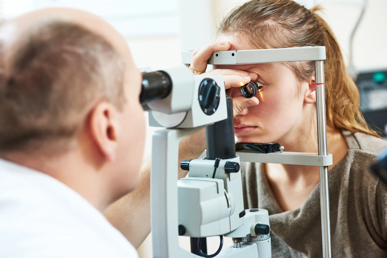 Glaucoma : 40 वर्ष की उम्र में ही घेर लेती है आंखों की यह समस्या 1 Glaucoma : 40 वर्ष की उम्र में ही घेर लेती है आंखों की यह समस्या
