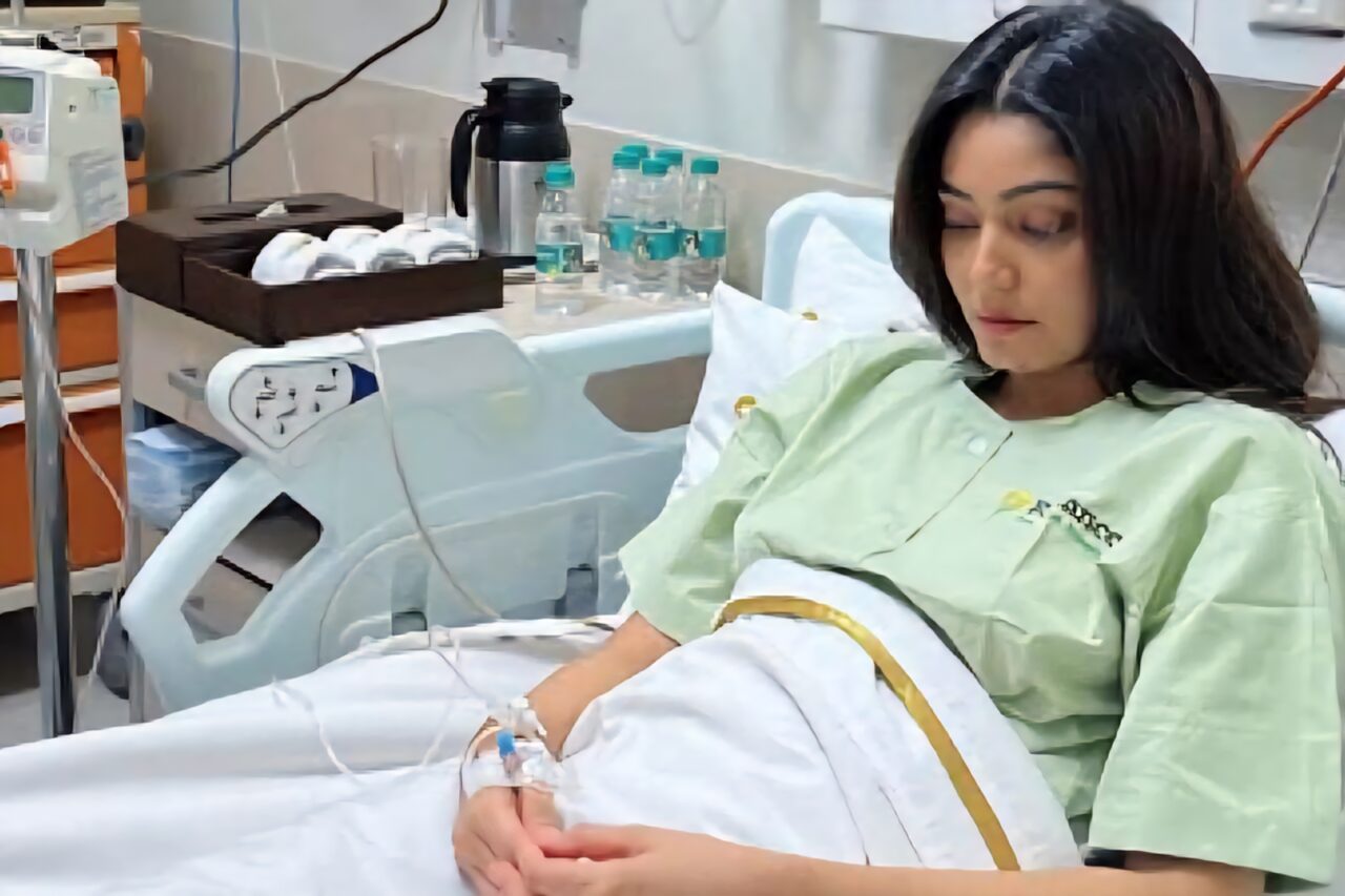 Big Boss OTT 3 विनर Sana Makbul को Autoimmune Disease 1 Big Boss OTT 3 विनर Sana Makbul को Autoimmune Disease