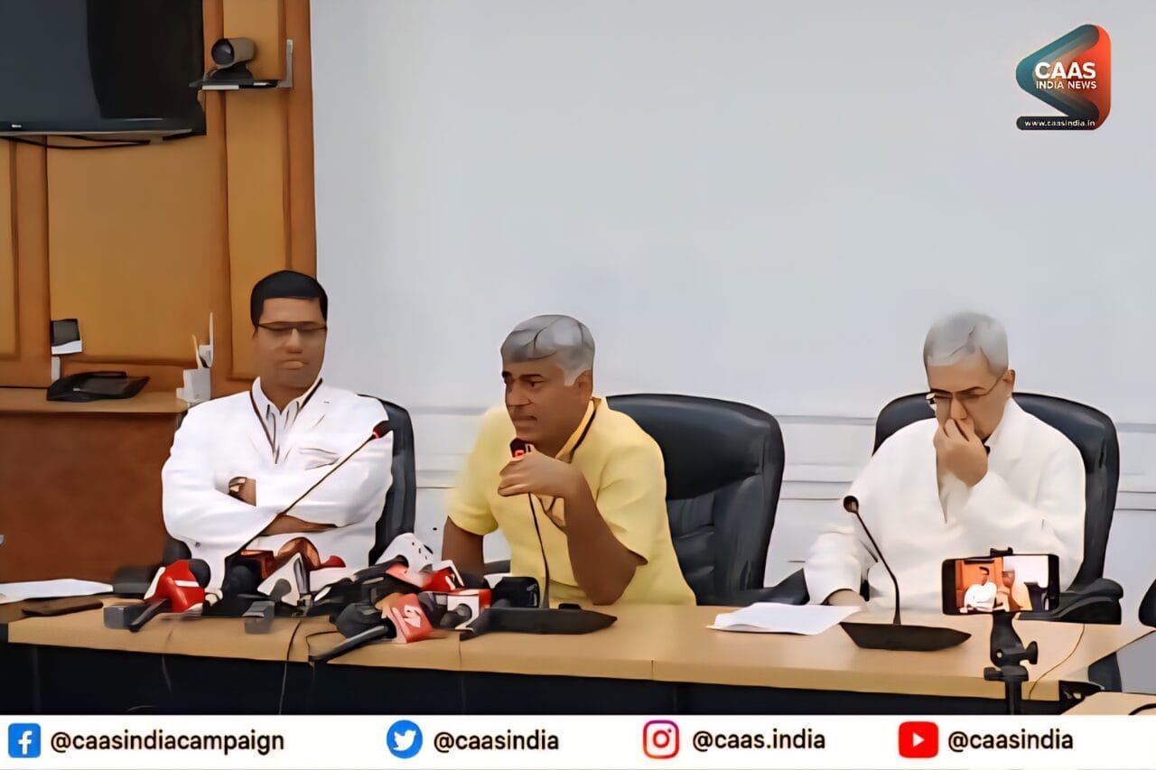 COVID19 vaccine heart attacks पर AIIMS का बड़ा बयान